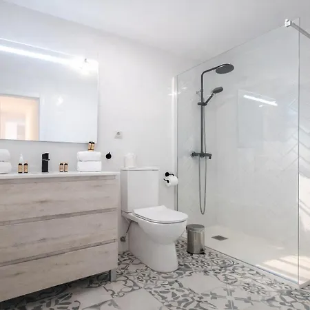 Noctua 006 Old Town 2 Apartment